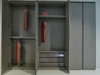 Armadio moderno Cut di Lago a PREZZO OUTLET -50%