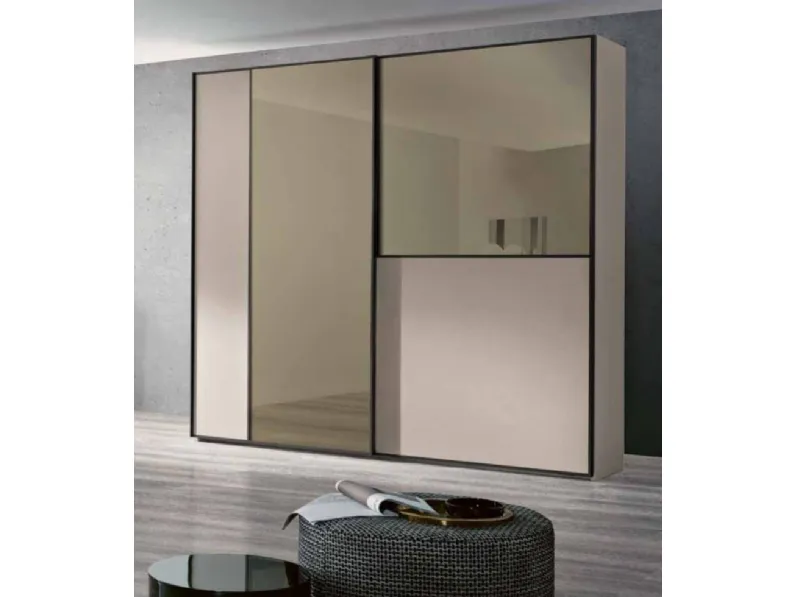 Armadio Mood Gierre Mobili: 2 ante scorrevoli maxi con riquadri a specchio bronzato. Offerta Outlet!