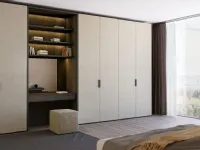 Armadio design con Sei ante modello Orchidea di Artigianale 