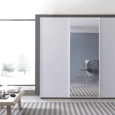 ARMADIO Armadio a 3 ante scorrevoli mod.trio della ditta orme-light in promo-sconto del 45% di Orme in OFFERTA OUTLET