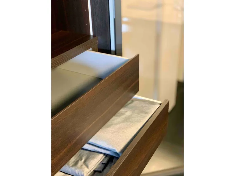 Armadio di Pianca modello Plana in laccato opaco con sconto -35%