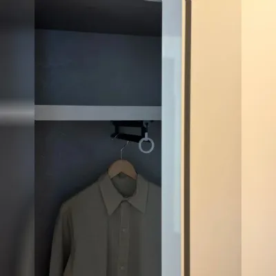 Armadio ante battenti in laccato opaco Sinua di Sangiacomo