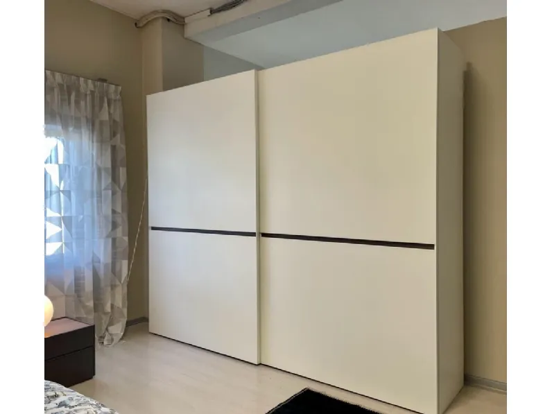 Armadio di Sangiacomo modello Horizontal vetro in laccato opaco con sconto -50%