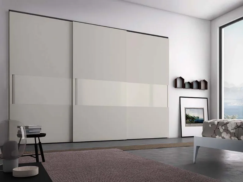 Armadio di Collezione esclusiva modello Vela in laccato opaco con sconto -25%