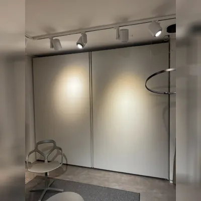 Armadio di Lema modello Text in laccato opaco con sconto -59%