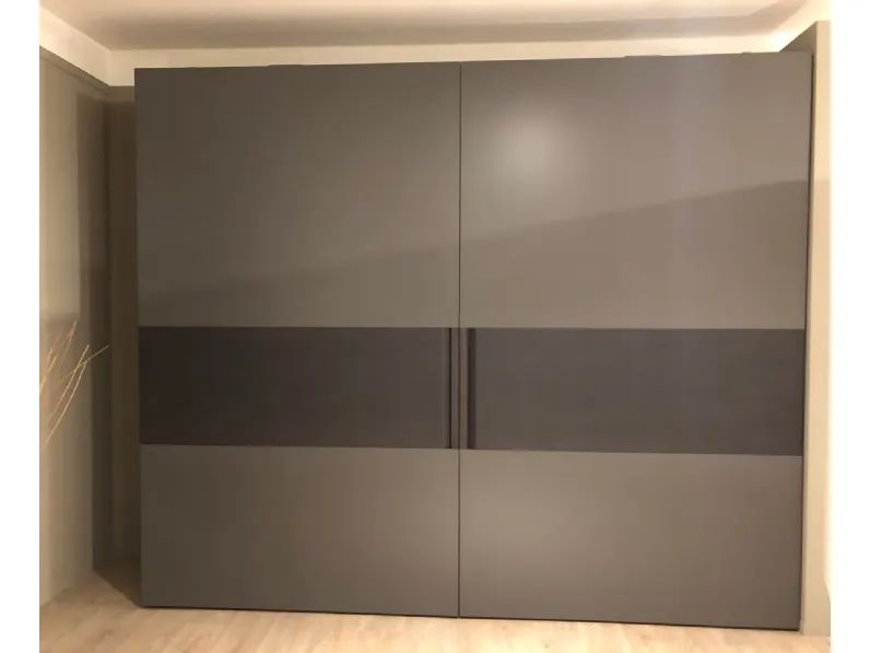 Armadio Vela complanare Pianca a due ante a prezzo Outlet