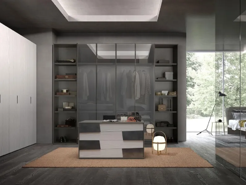 Armadio con ante battentidesignVetro Mobilgam a prezzo ribassato