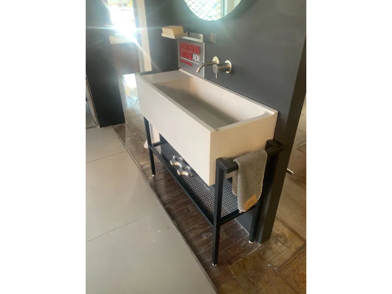 Mobile bagno A terra Elledue lavabo in calcestruzzo con struttura free-standing 105x35x86h cm Moab 80 con forte sconto