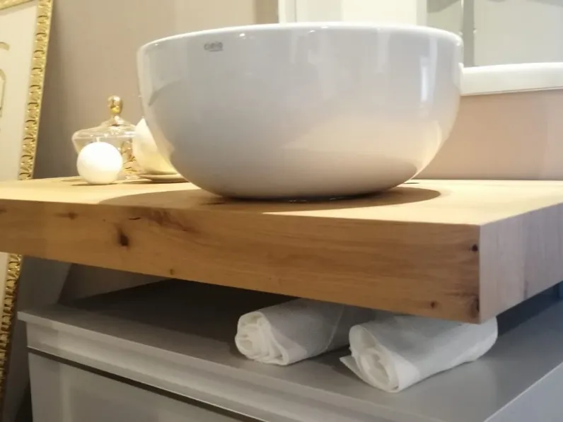 Bagno con dettaglio in legno Arcom: mobile da bagno A PREZZI OUTLET