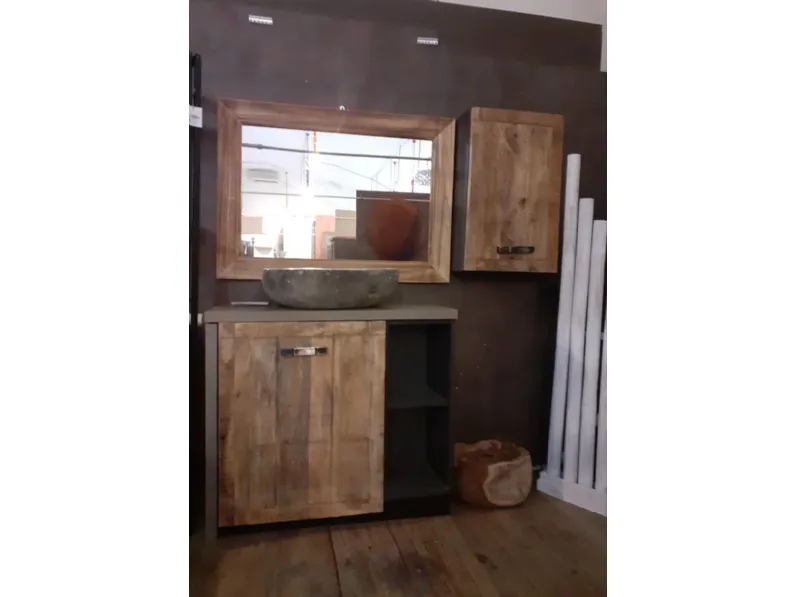 Mobile arredo bagno A terra Outlet etnico Mobile bagno con specchio e pensile industrial vintage in offerta  convenienti