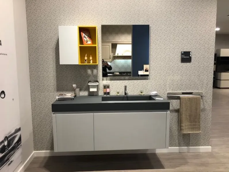 Mobile arredo bagno Sospeso Scavolini Rivo convenienti