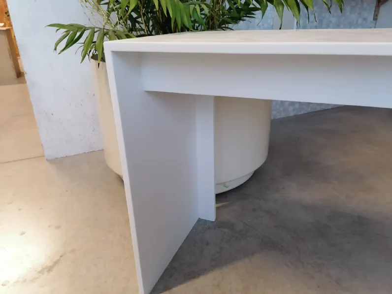 Bank solid surface Mya design: mobile bagno a terra A PREZZI OUTLET