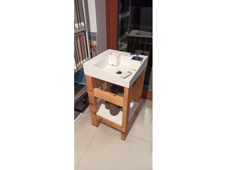 Arredamento bagno: mobile Mya design Morai krion a prezzo Outlet
