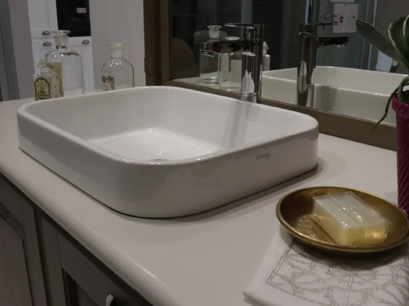 Scopri i mobili da bagno di Baltimora Scavolini a prezzi outlet!