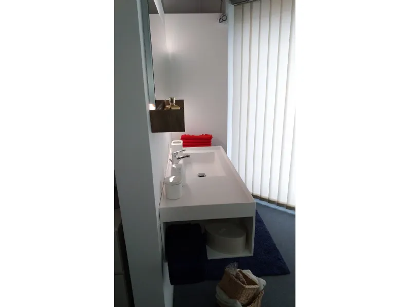 Mobile bagno Sospeso Arredobagno libera+ di novello Novello a prezzi outlet