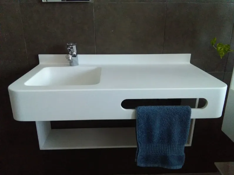 Mobile bagno Sospeso Omnibus Mya design con forte sconto