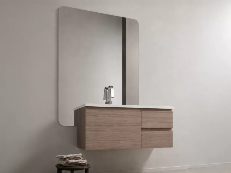 Mobile bagno in legno modello Bagno con base sospesa e specchiera di Artigianale a prezzo scontato
