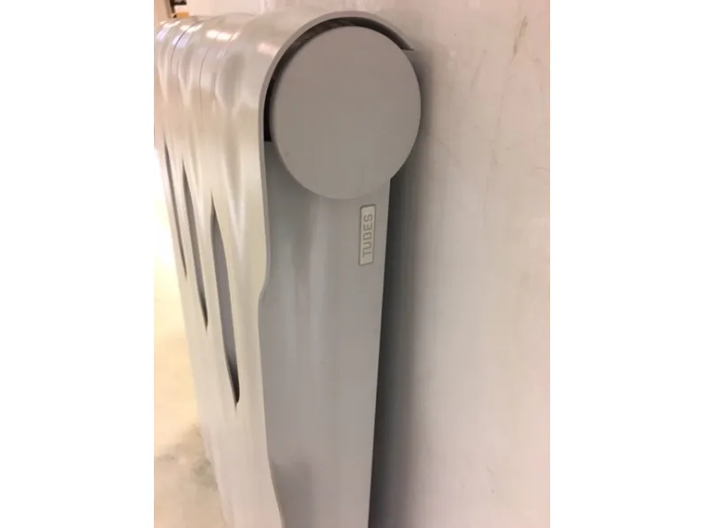 Mobile per la sala da bagno Artigianale Tubes agor ds radiatore termoarredo grigio tele opaco  a prezzo scontato