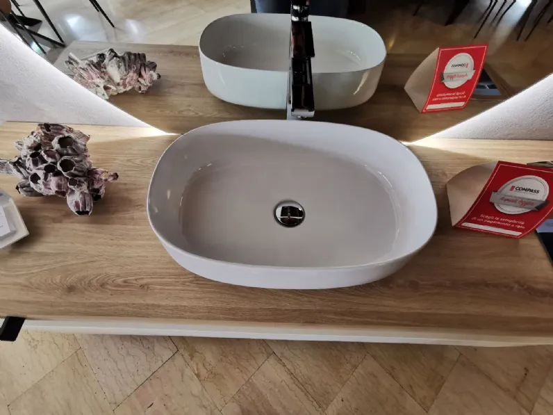 Scopri l'offerta sull'elegante mobile bagno sospeso Segno Cerasa! Ottieni qualit e stile a un prezzo eccezionale!