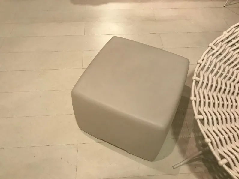 Arredo Giardino Gervasoni Pouf 108 l con illuminazione con un ribasso esclusivo