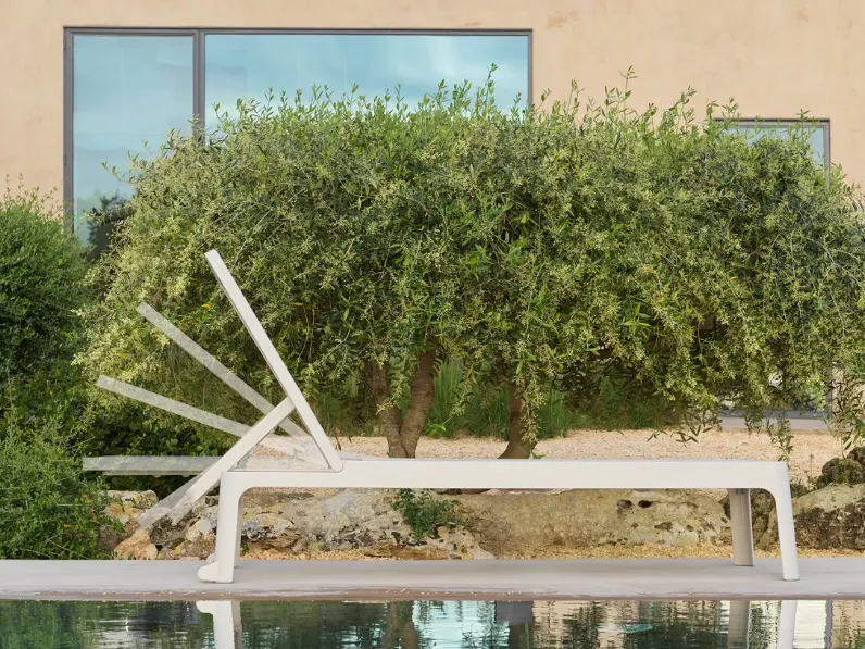 Nardi: arredo giardino con forte sconto - 30%