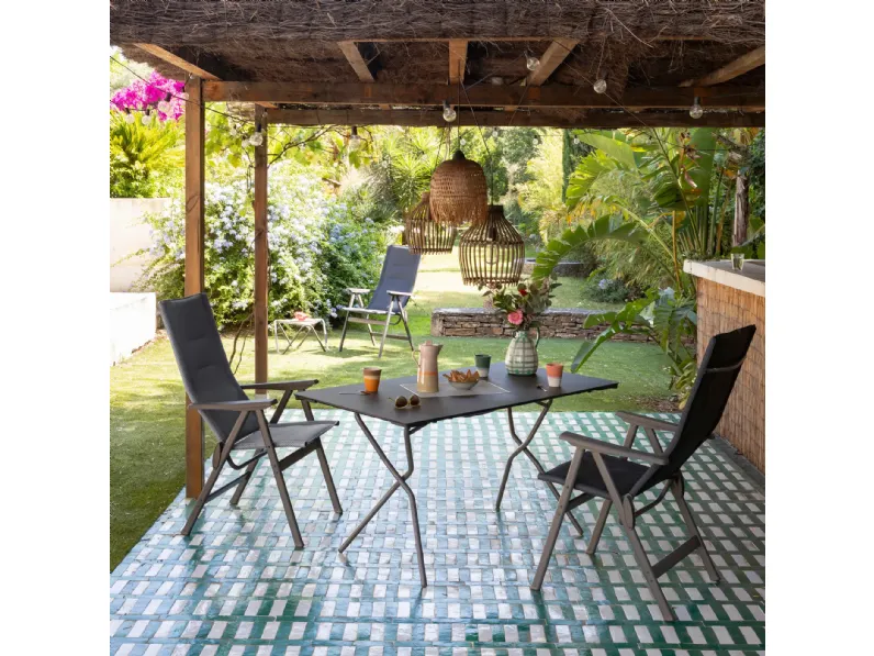 Mobile giardino modello Poltrona zen-it becomfort® dark grey - lafuma di Collezione esclusiva IN OFFERTA