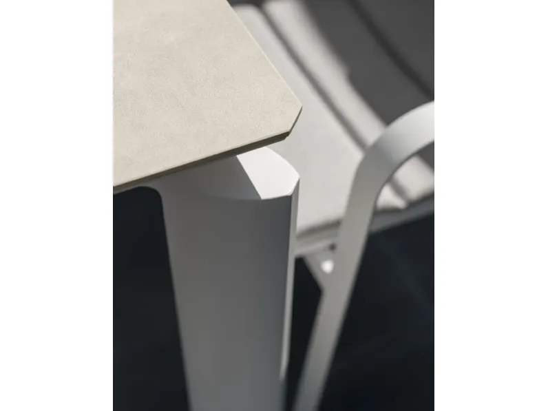 Arredo Giardino Milo 210 all piano in ceramica  Talenti a prezzo scontato