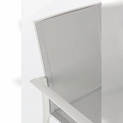 Mobile giardino Tavolo allungabile konnor 200/300 con 8 poltroncine konnor rastin di Bizzotto a prezzo ribassato