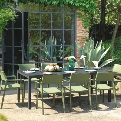 Tavolo allungabile rio 210/280 antracite con 6 poltroncine trill armchair antracite Nardi: arredo giardino a prezzo Outlet