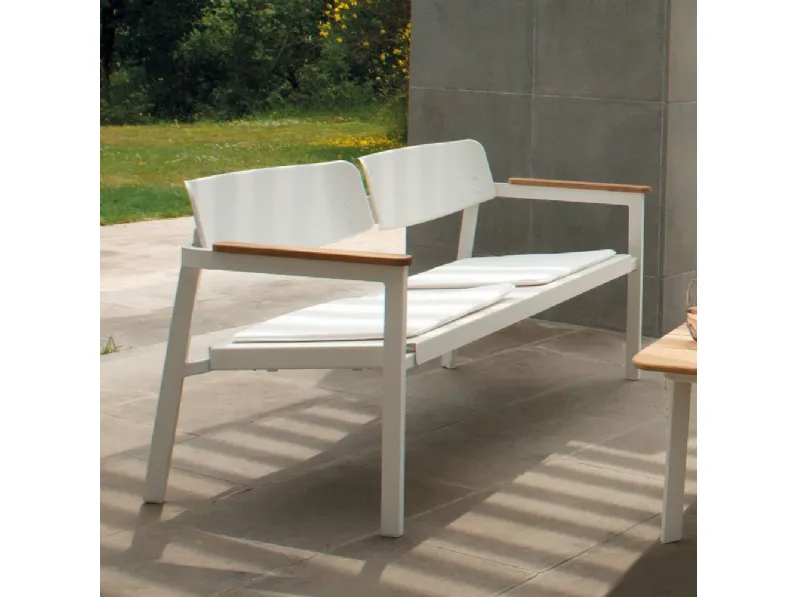 Divano da giardino Emu Shine in offerta 