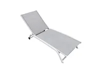 Mobile giardino modello Lettino ilia bianco cosma di Cosma outdoor living IN OFFERTA