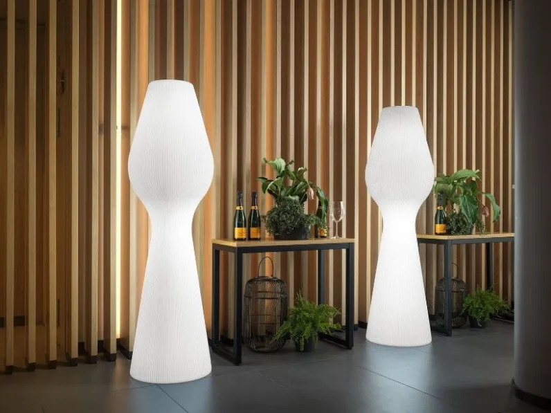 Sconto esclusivo su Lampada stripes Lyxo: Arredo Giardino!