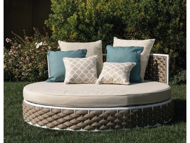 Sdraio rotonda intrecc. a mano: arredo giardino in offerta! Comfort e stile per il tuo spazio esterno.