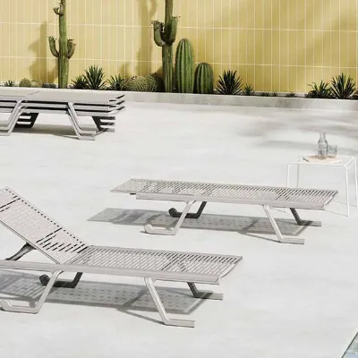 Set 4 lettini sunlounger doge con tavolino link gaber Gaber: Arredo Giardino a prezzo scontato