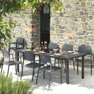 Nardi Tavolo allungabile rio 140/210 antracite con 4 poltroncine bora: arredo giardino con forte sconto