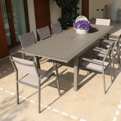 Tavolo cuba 150/210 taupe con 6 poltrone avana Cosma outdoor living: Arredo Giardino in offerta