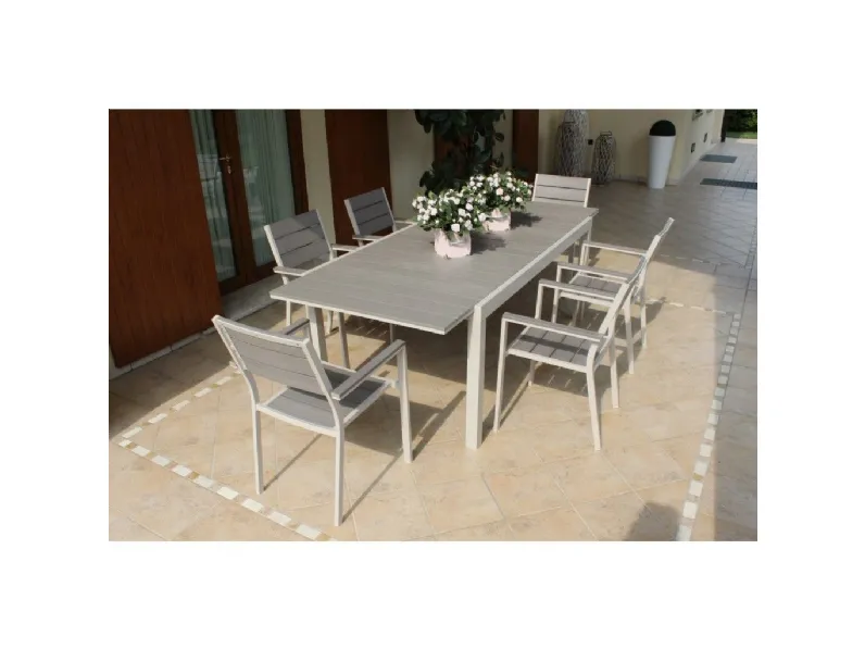 Tavolo da giardino Cosma outdoor living Tavolo pental tortora allungabile 180/240  con 6 poltroncine cervia A PREZZI OUTLET