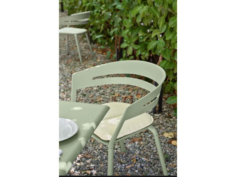 Tavolo easy e sedie ria Artigianale: Arredo Giardino con forte sconto