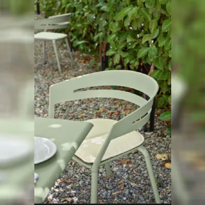 Tavolo easy e sedie ria Artigianale: Arredo Giardino con forte sconto