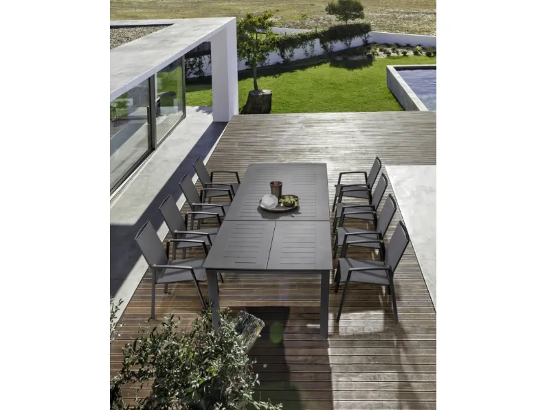 Tavolo per l'esterno modello Tavolo konnor allungabile 200/300 cm e 8 poltroncine konnor antracite Bizzotto a prezzi convenienti