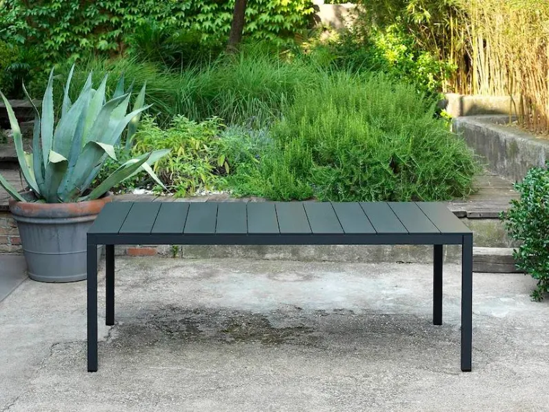 Arredo Giardino Nardi Tavolo rio alu 210 extensible con 8 sedie trill armachair in Offerta Outlet 