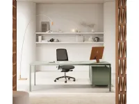 Scrivania direzionale in legno Sigma top access con mobile di servizio  a marchio Las mobili con forte sconto