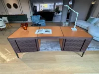 Scrivania direzionale Paperweight di Ceccotti: scopri il prezzo riservato 