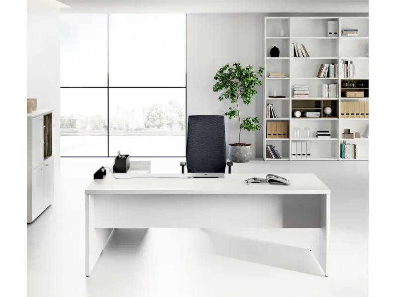 Scrivania direzionale Direzionale delta e poltrona in legno Las mobili in Offerta Outlet