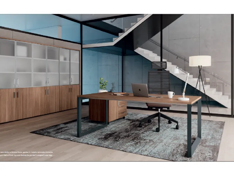 Scrivania direzionale in legno E ufficio completo stratos plus  a marchio Flycom con forte sconto