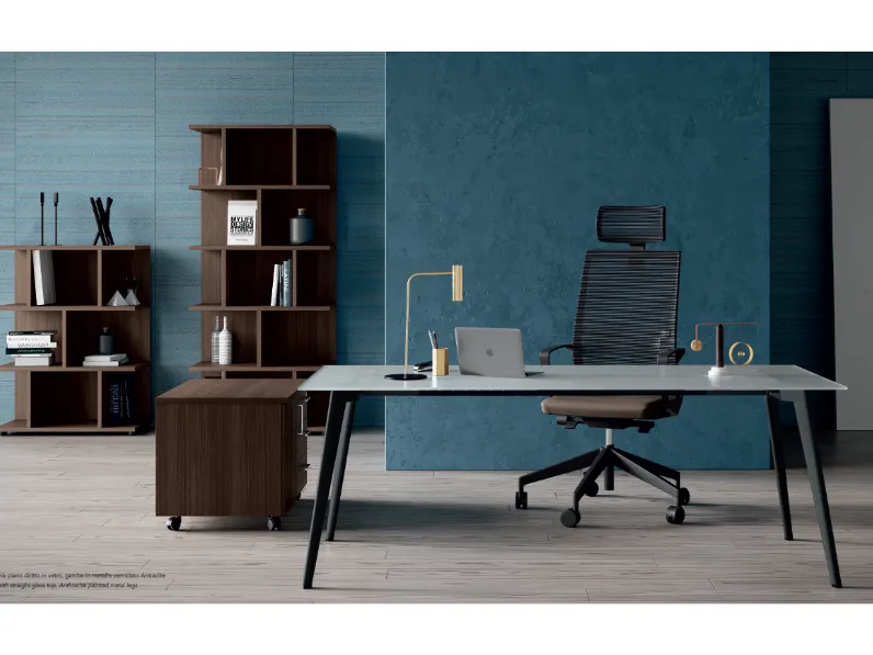 Scrivania direzionale in vetro - ufficio completo rhea  a marchio Flycom con forte sconto