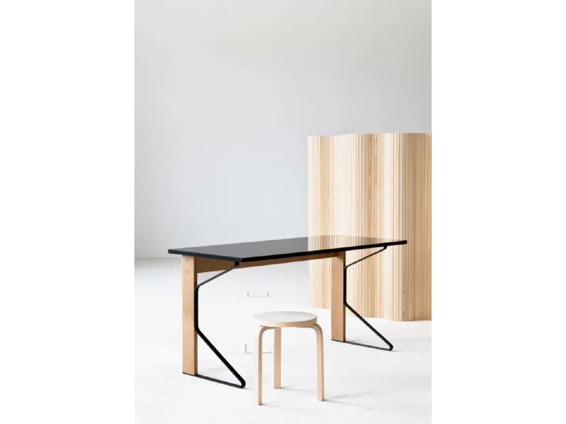 Scrivania Kaari desk  in altro Vitra a prezzo scontato