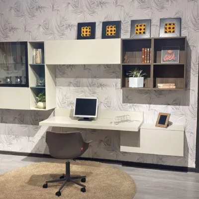 Scrivania Office in in plastica Cinquanta3 a prezzo Outlet