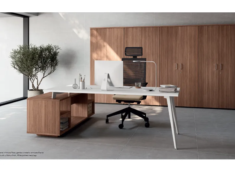 Scrivania direzionale in legno Ufficio completo  a marchio Flycom a prezzi outlet