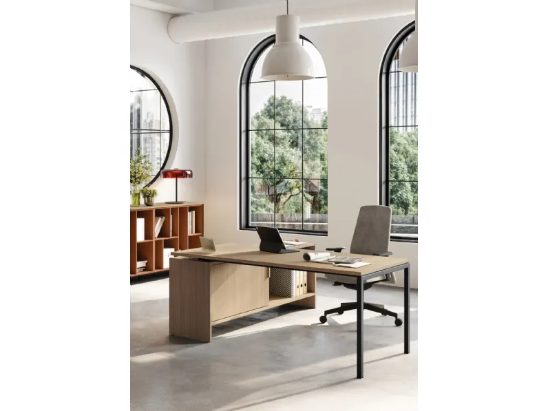 Scrivania operativa modello Sigma con mobile di servizio  Las mobili in OFFERTA OUTLET